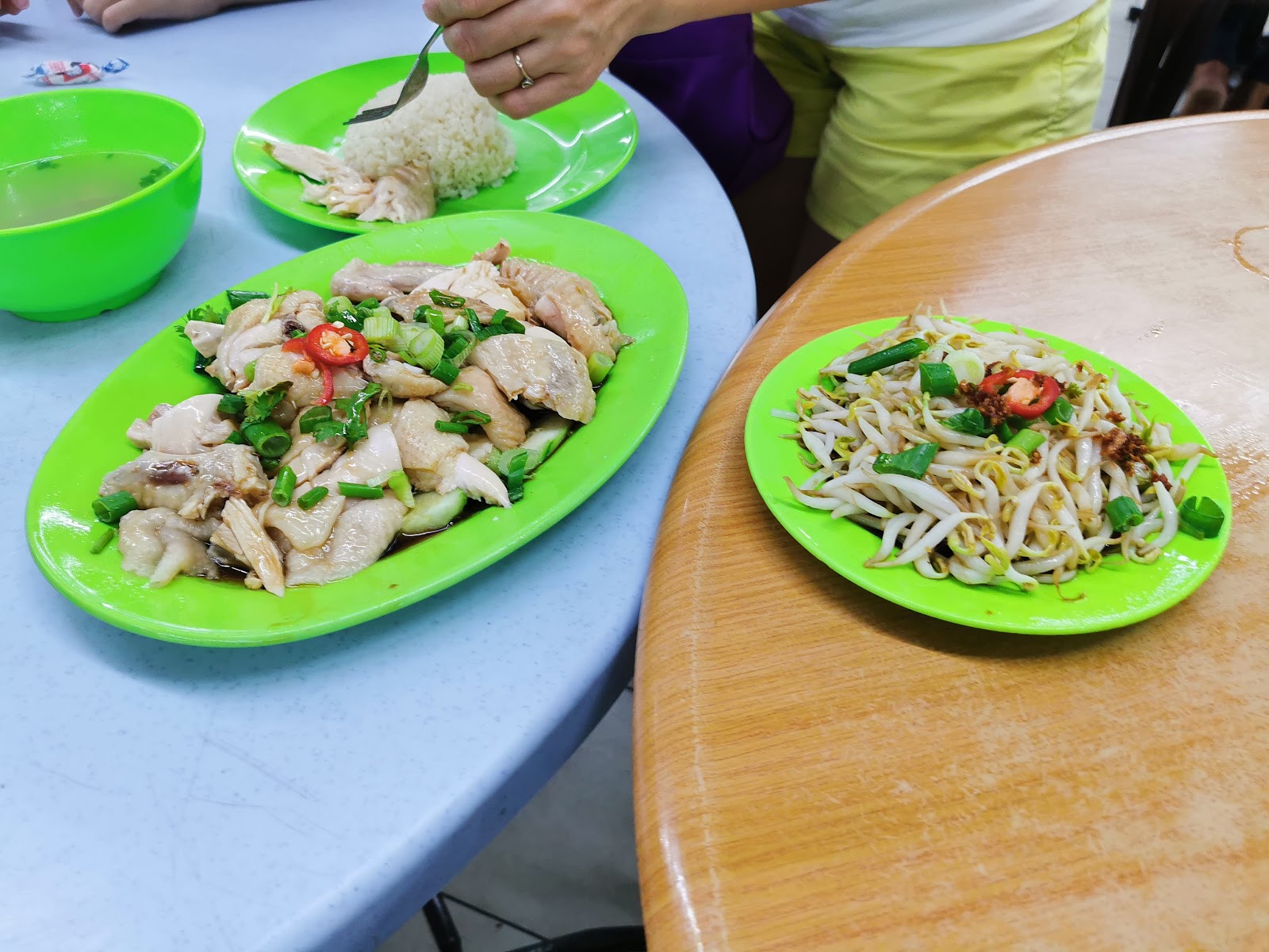 芽菜鸡饭 / 芽菜河粉 Bean Sprouts Chicken Rice / Bean Sprouts Chicken Hor Fun